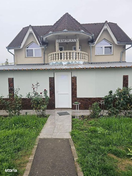 Afacere la Cheie Pensiune 8 camere + Restaurant teren 719 mp Oradea