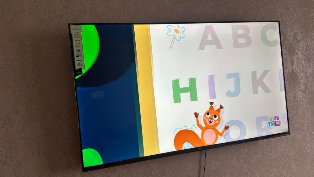 Продам Смарт Тв LG 127см