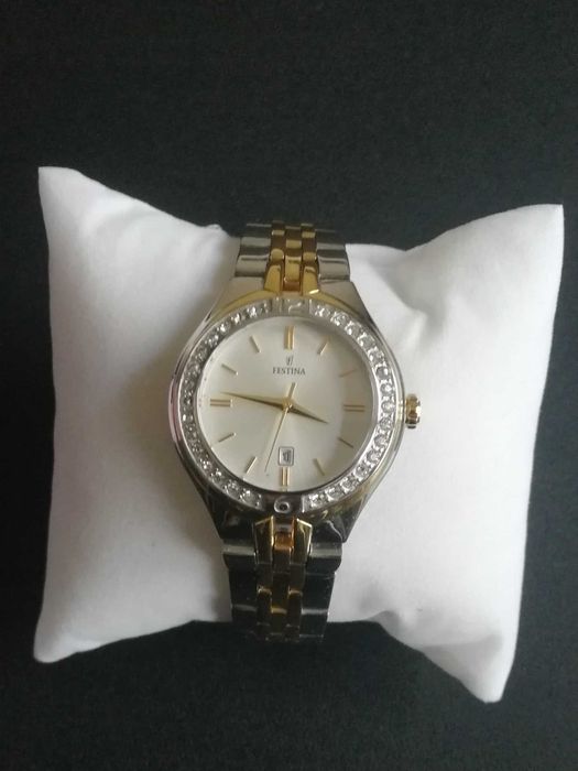 Ceas damă nou model Festina Mademoiselle F16868/1