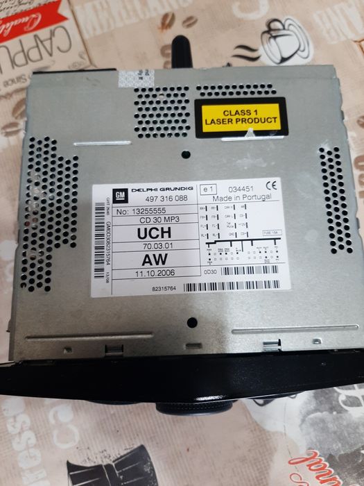 Vând consolă Opel MP 3 second-hand