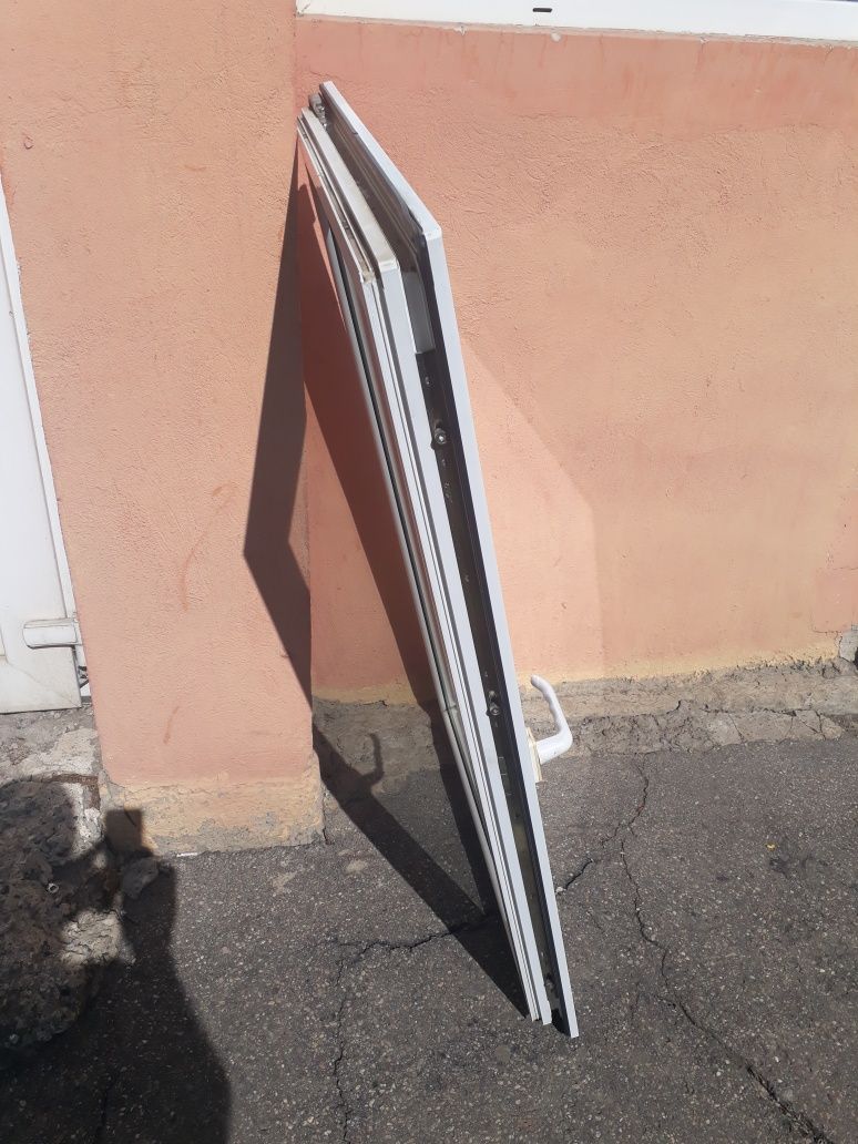 Geam Termopan PVC