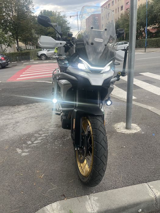 Cfmoto 700 MT 2025