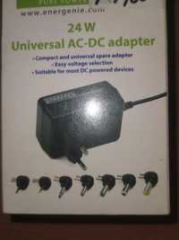 Vând adaptor universal