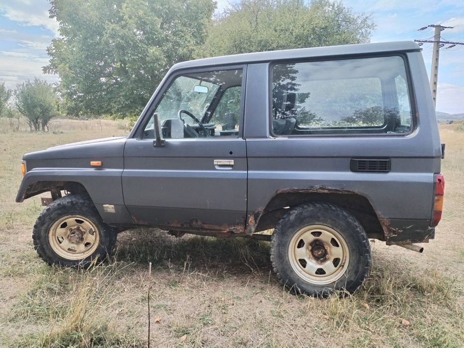 Toyota land cruiser j 70