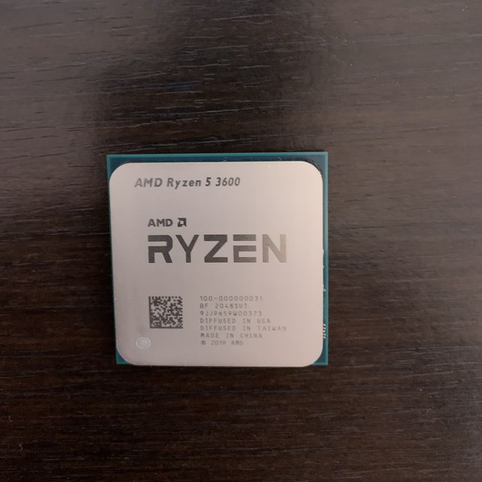 Procesor Ryzen 5 1600 + cooler standard
