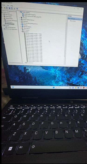 Laptop LOQ RTX 4060 de 8 GB i7-13700H ca NOU RAM 64GB DDR5 Nvme 2TB G4