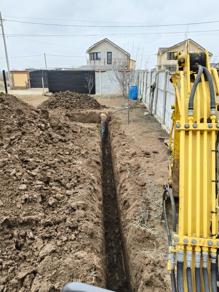 Inchiriez miniexcavator