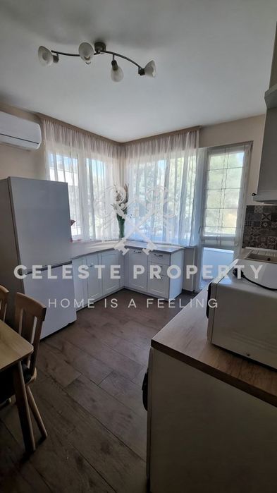 Дава се под наем Тристаен апартамент в София, Лозенец - 100 кв.м за 1249 € - Снимка #1