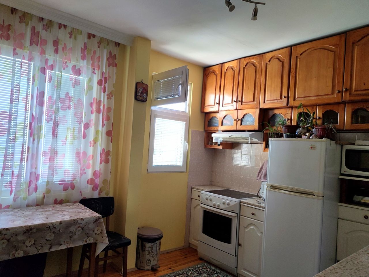 Продава се Двустаен апартамент в Благоевград, Еленово 1 - 65 кв.м за 1016 €/кв.м - Снимка #3