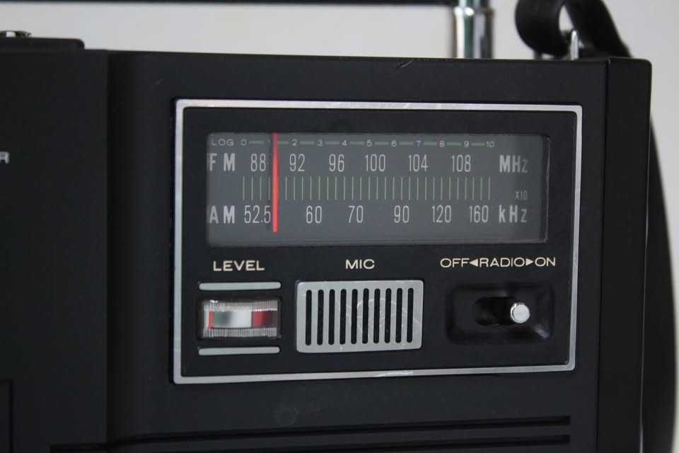 Mini portabil Aiwa TRP-501.