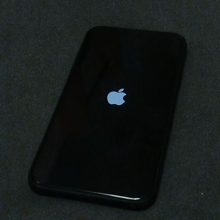 IPhone 11 (128gb)