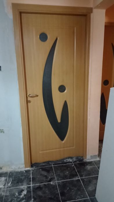 Usa de vanzare  crem