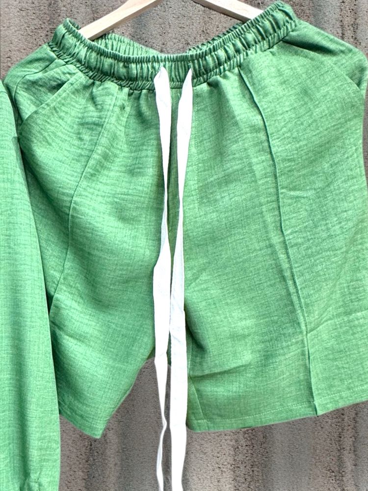 Compleuri CASUAL/Elegant material din In! Calitate superioara!