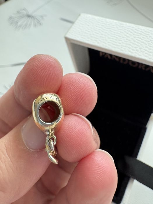 Pandora оригинални висулки за гривна,предлагам поотделно или в сет