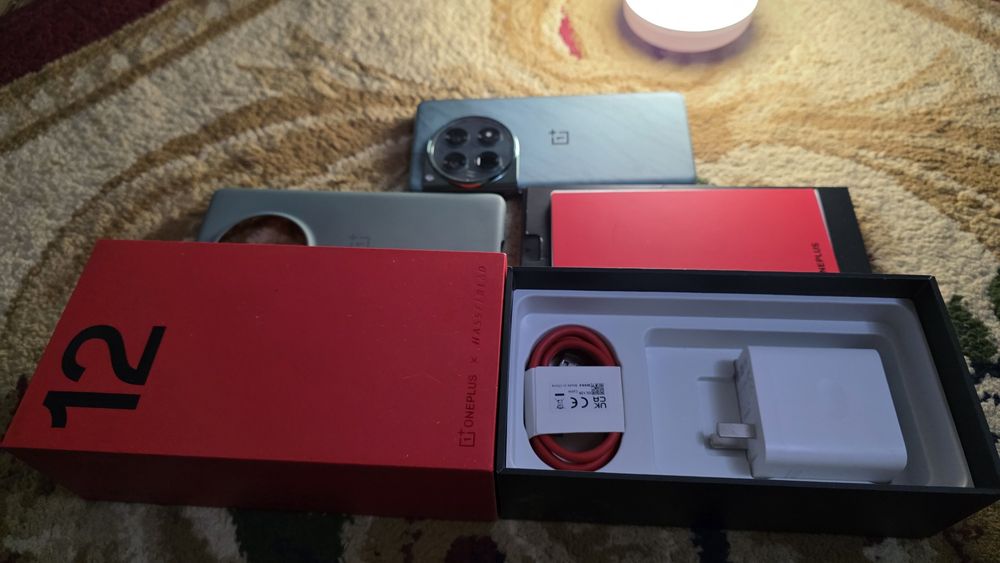 OnePlus 12 16/512 в наличии