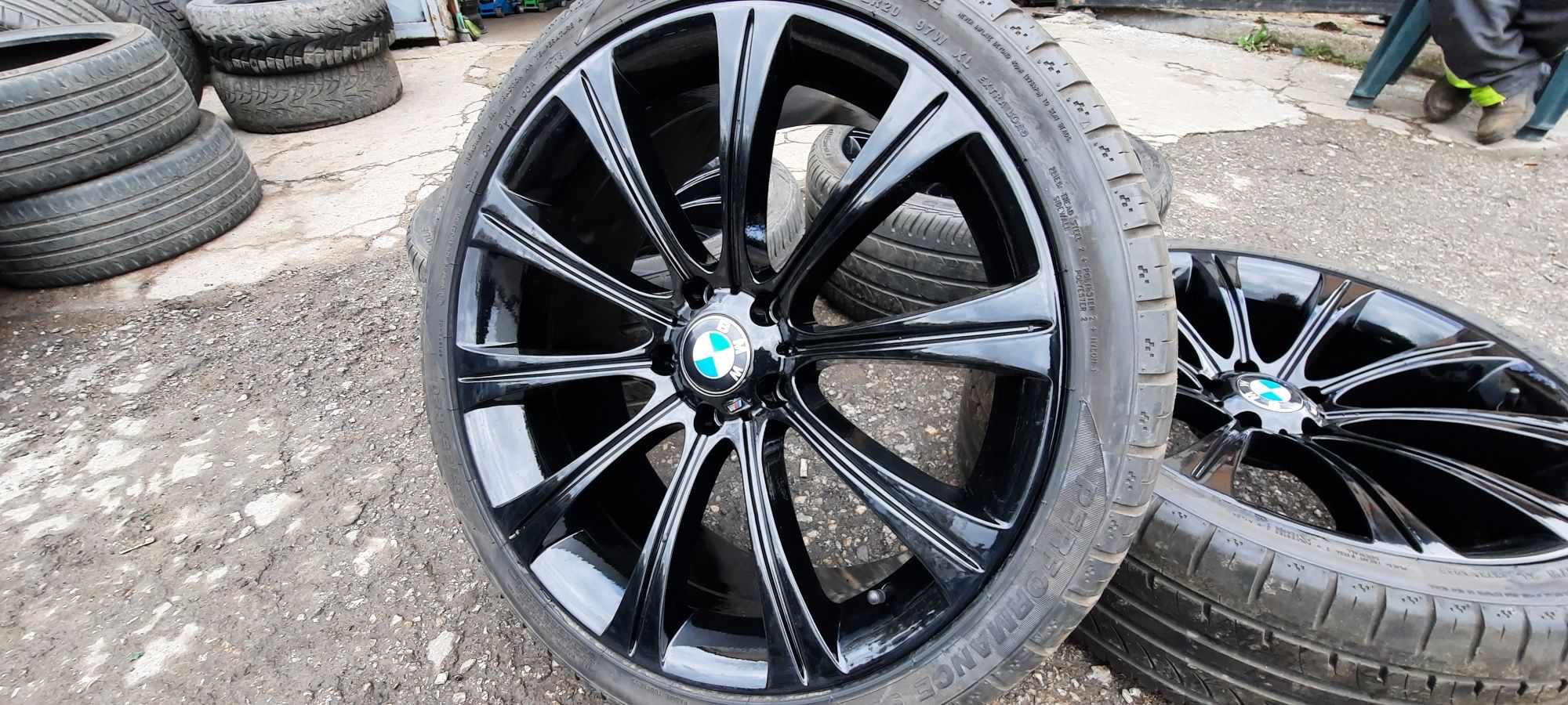 Джанти с гуми BMW-20"-"Спорт пакет "-5/120