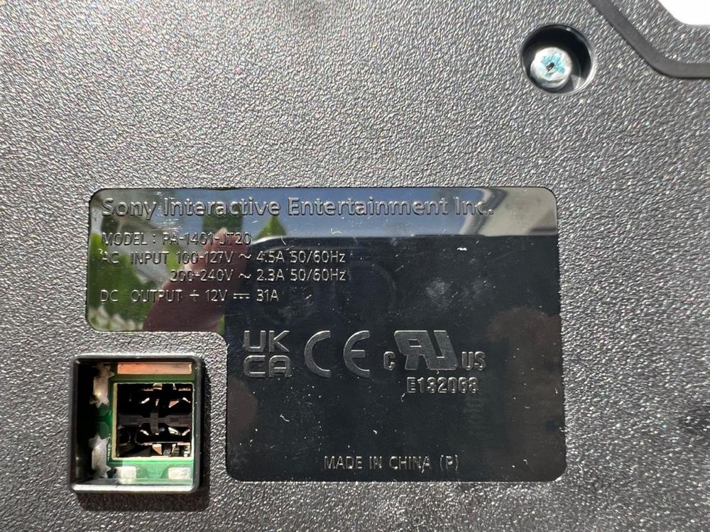 Продам блок питания на Ps 5