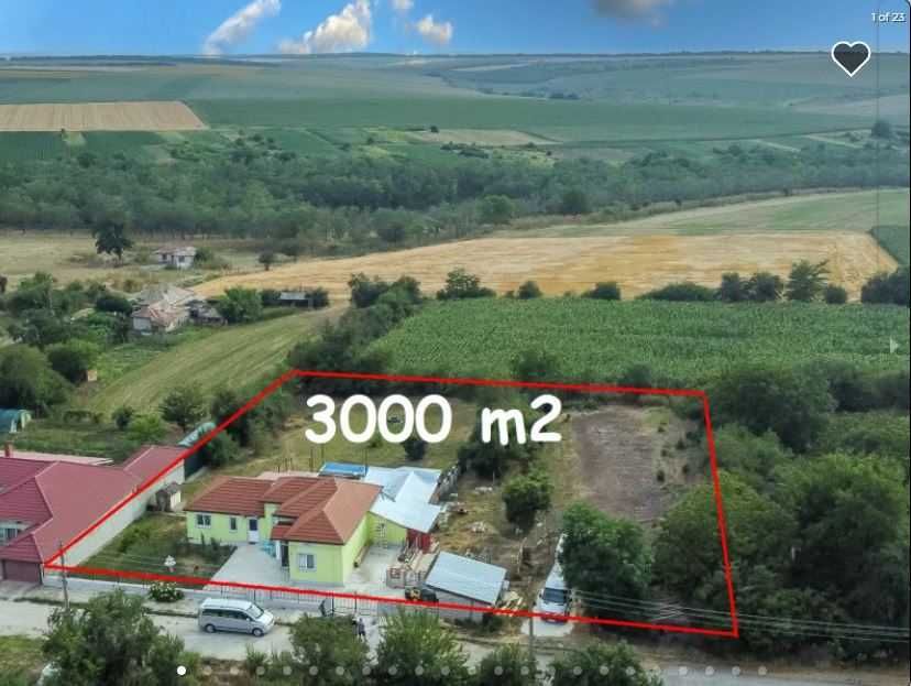Продава се 90 м2 реновирана къща с 3000 м2 двор, на 18 км от гр Тервел