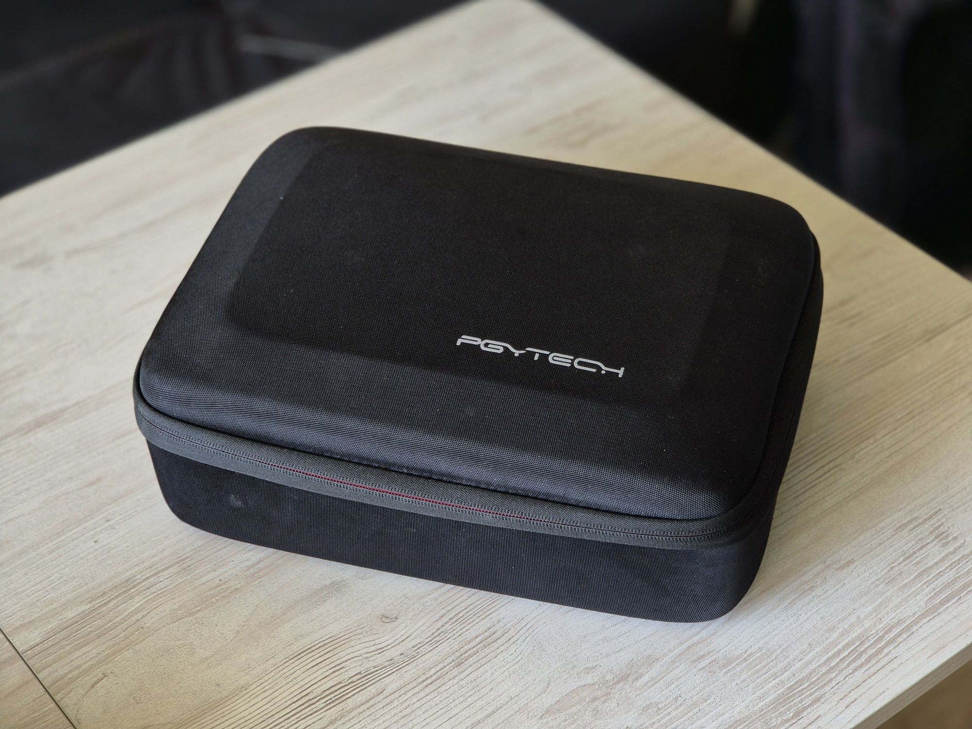 DJI Avata 1 - Pro View + Fly More combo