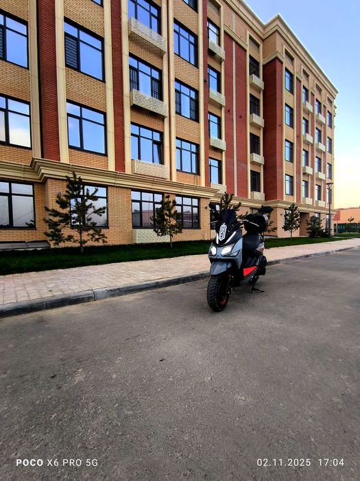 Мапед самурай на ходу