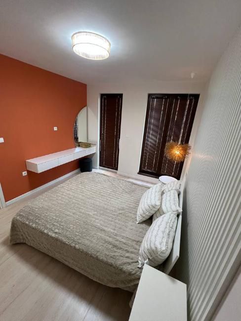 Дава се под наем Двустаен апартамент в Пловдив, Прослав - 60 кв.м за 425 € - Снимка #2