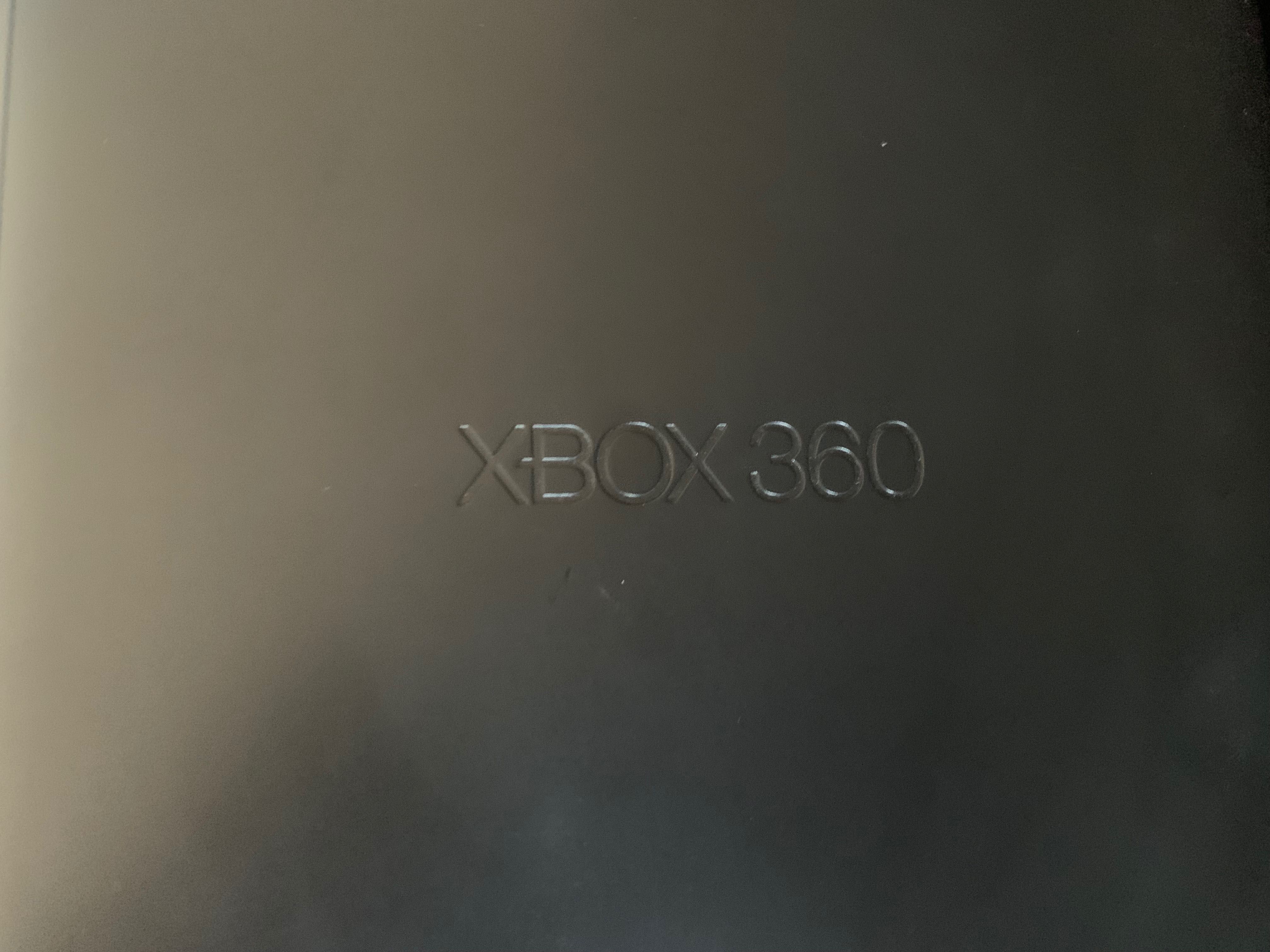 Xbox 360 120GB HDD с игри