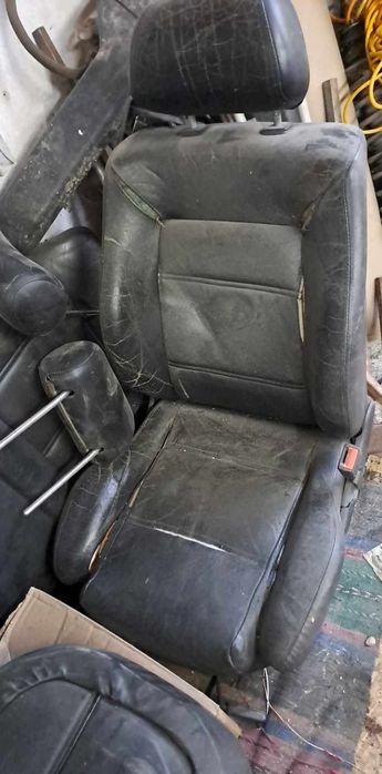 Кожени седалки за голф3 с подгрев