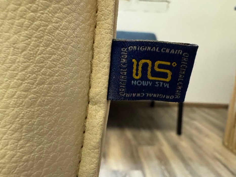 Кръгла маса и 4 стола