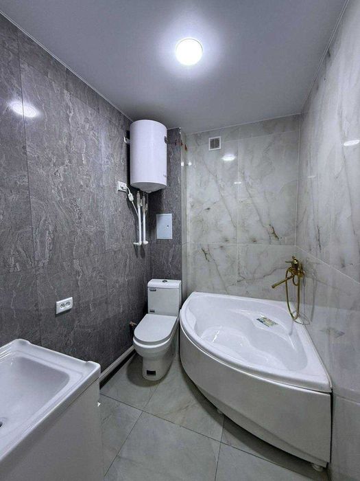 Продаётся 2х квартира на 2 этаж орр 5-МИКР МЕЛОДЯ