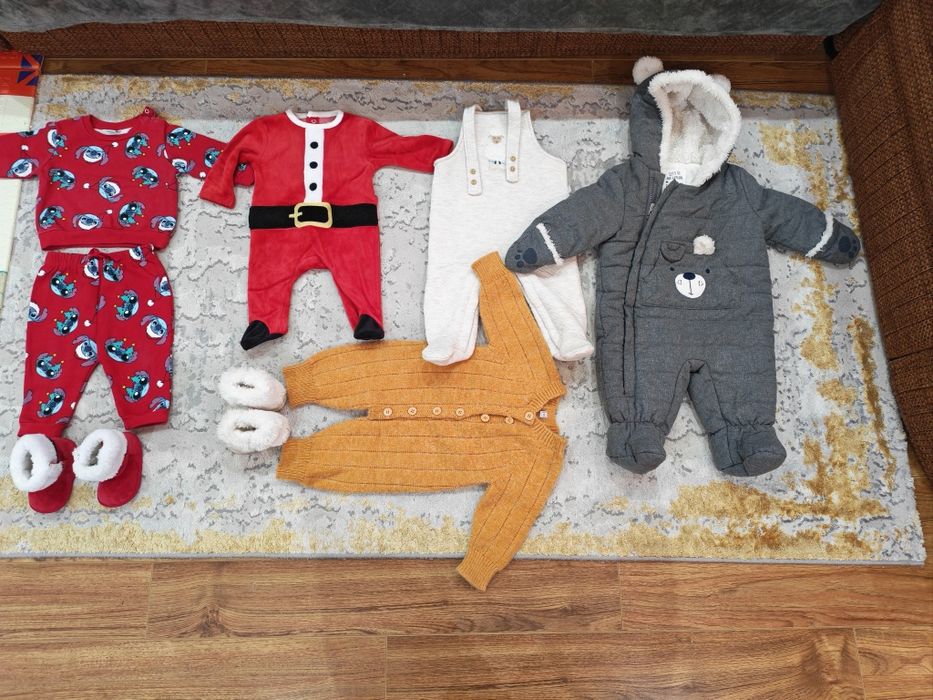 Lot haine bebe marime 68