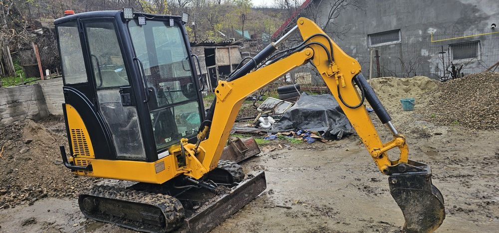 Miniescavator schaeff zr 15