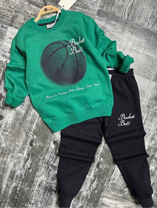 Комплект с Марвел и Барби, блузи Лабубу