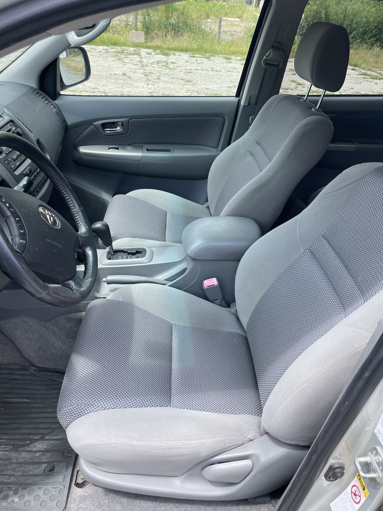 Toyota hilux 3.0/171 cp