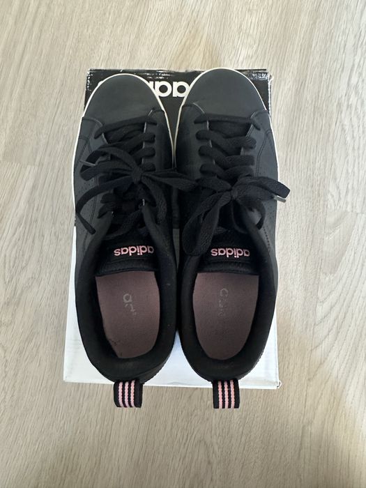 Маратонки adidas