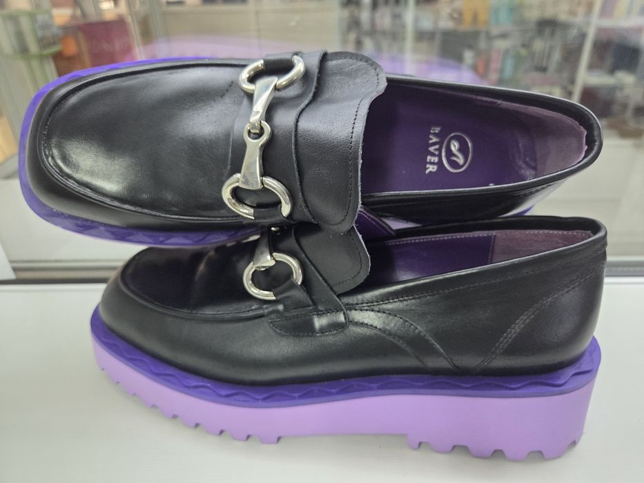 Продаю лоферы  Вабер новые