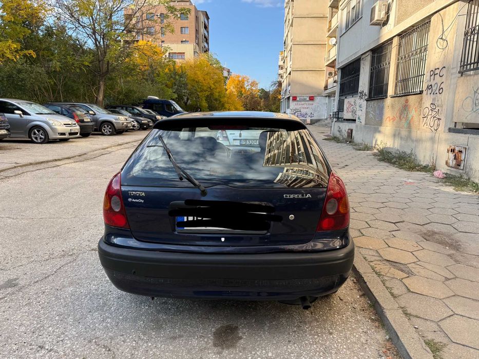 Toyota Corolla 1.4 VVTI 97 к.с. 2001г. Хечбек