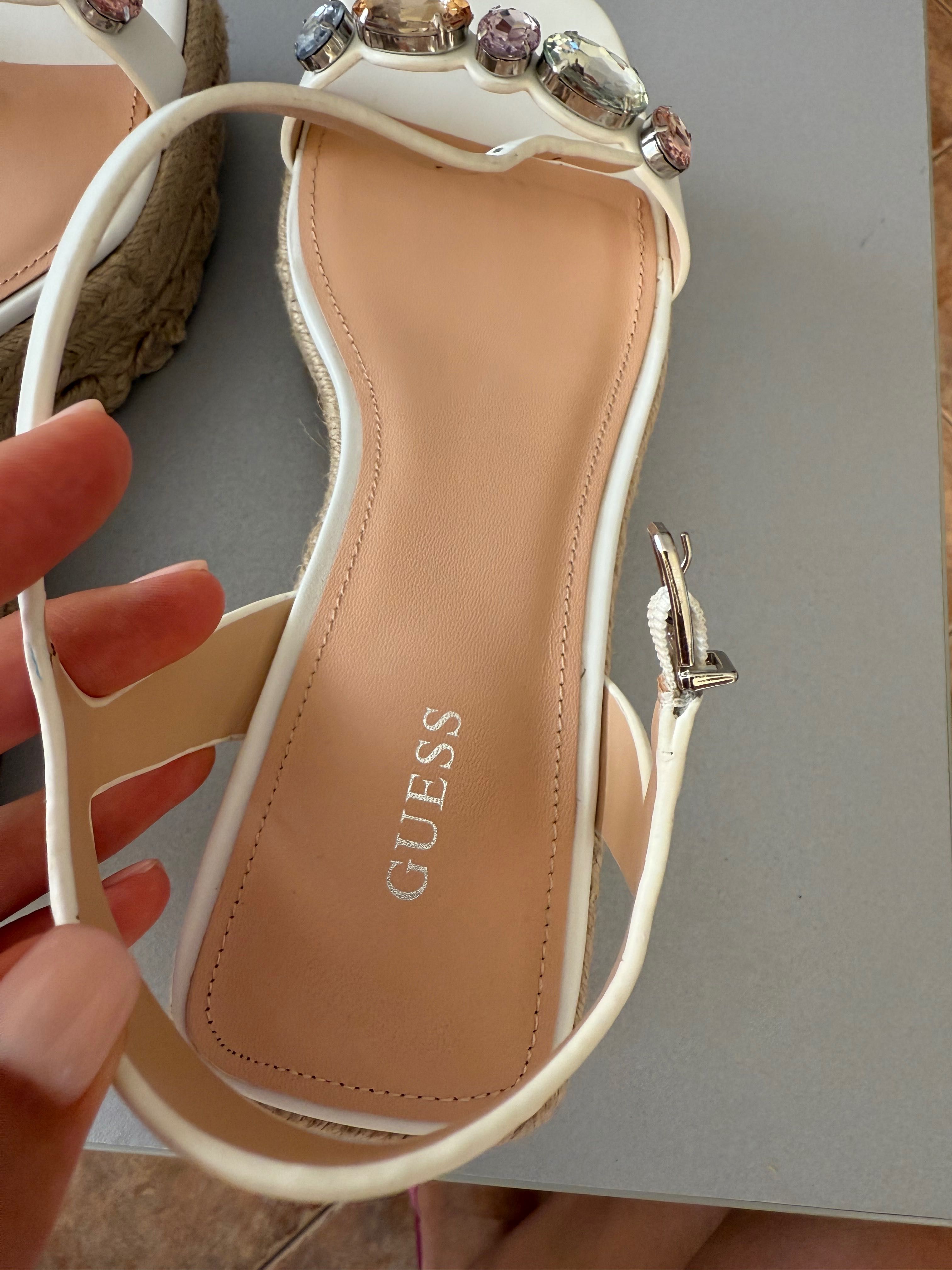 Guess Сандали 39 номер Еспадрили