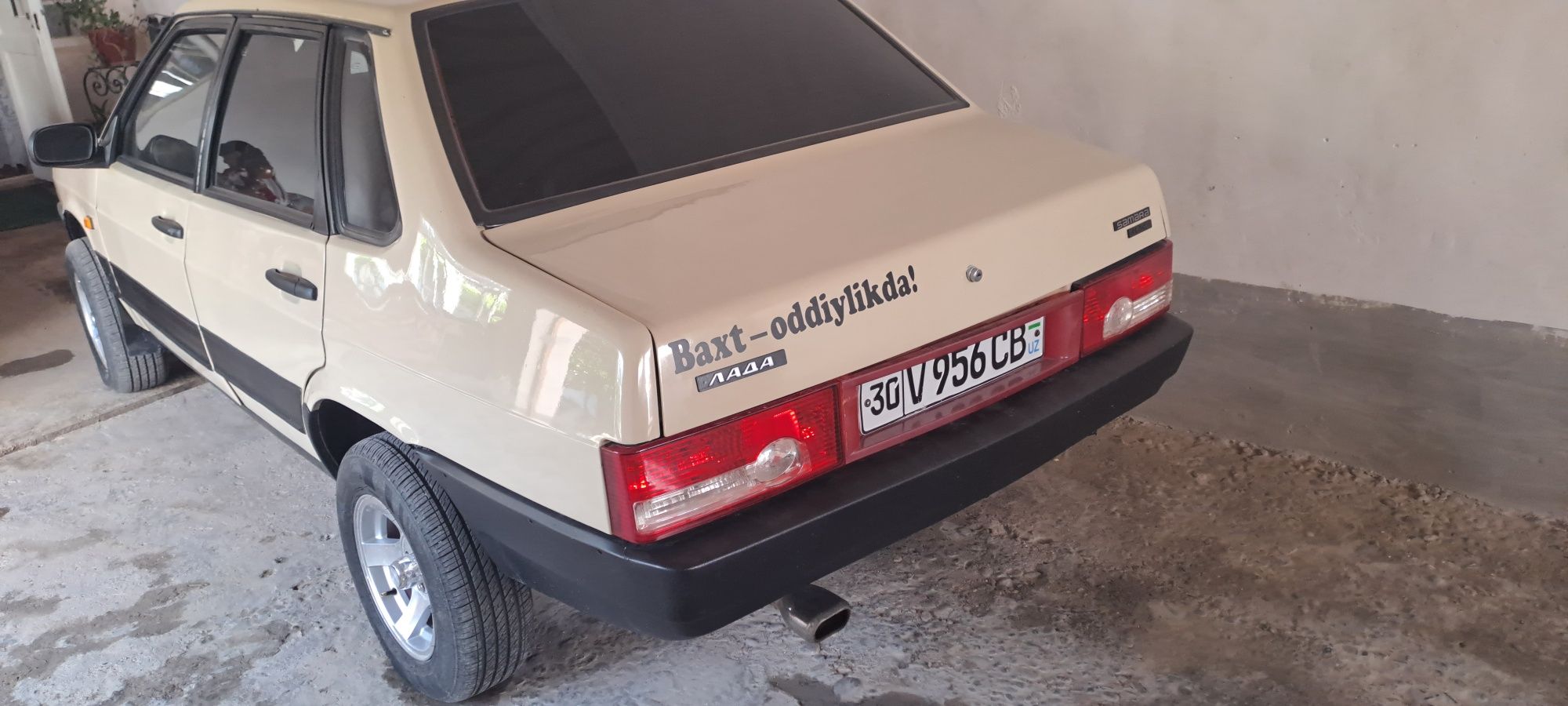 продаются 21099 продаются срочно