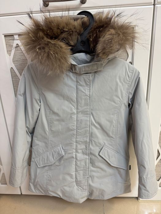 Пуховик для девочки 7-8 лет