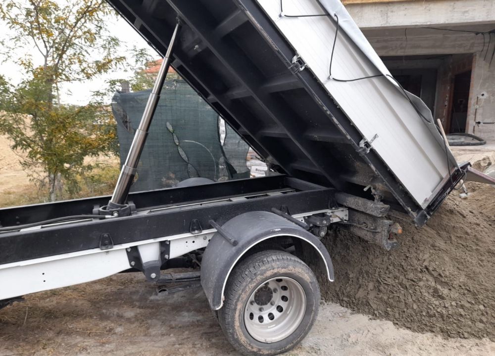 Transport pamant nisip balastru pietris