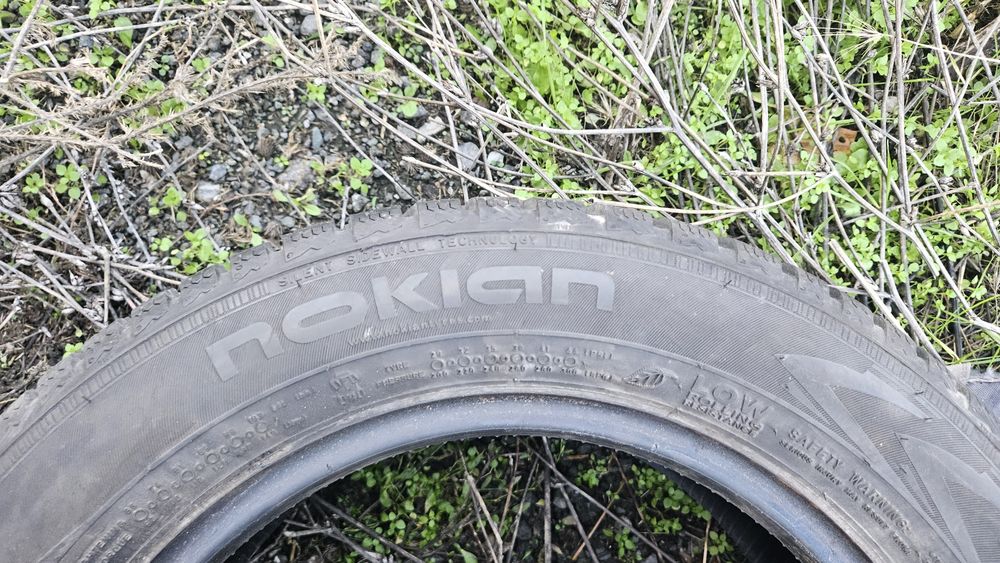 2бр гуми 175 65 14 дот 22 нокиан