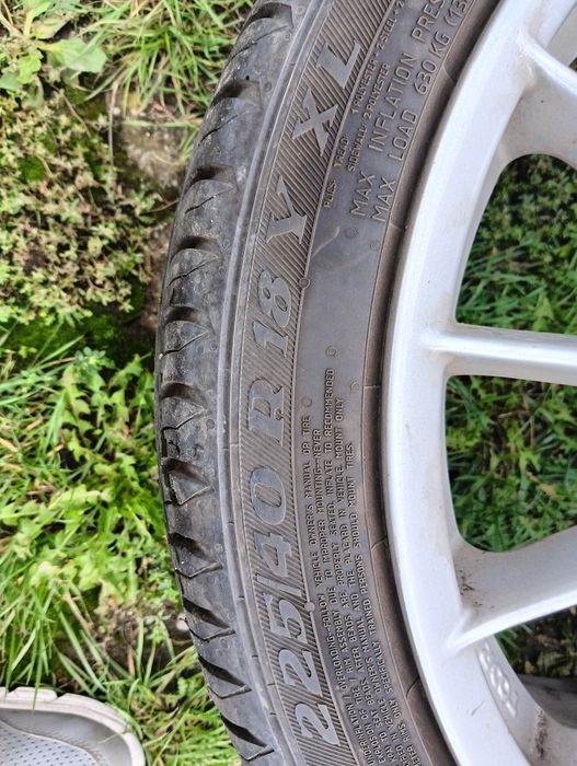 Cauciucuri de vară Viking 225/40/R18 XL