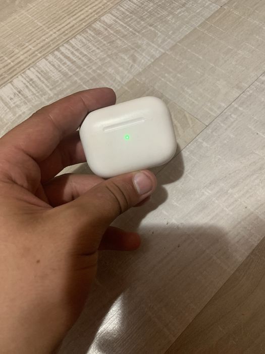 Air Pods Pro apple