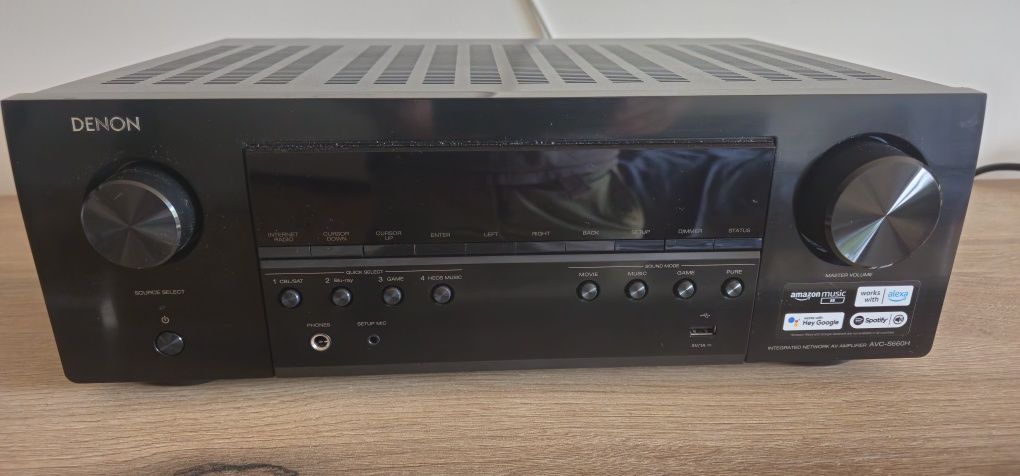 Продавам Denon AVC-S660H