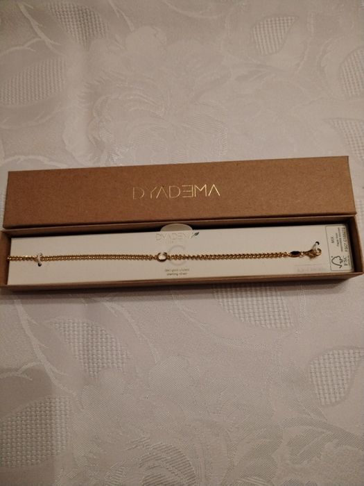 Продавам позлатена сребърна гривна