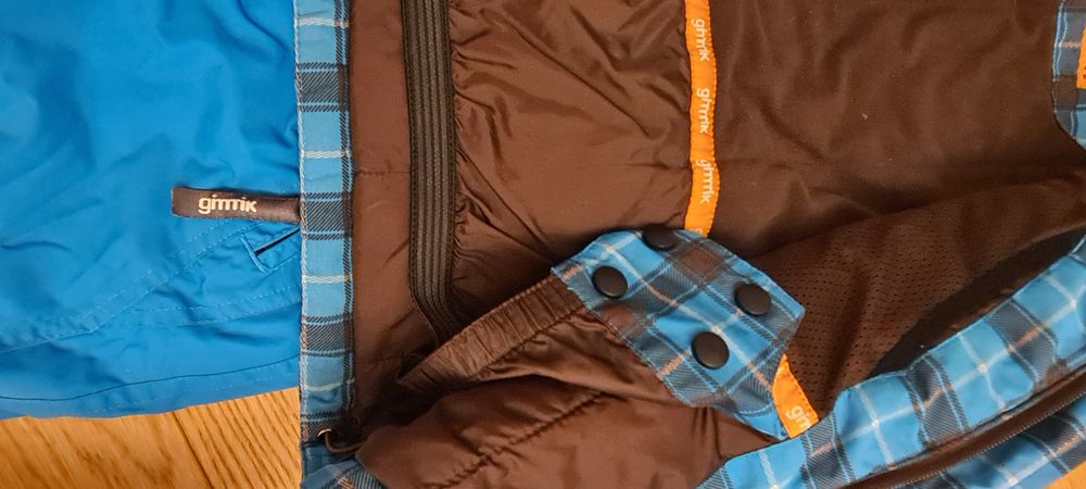 Costum  schi gimmik marime 128, vârstă 8-10 ani +bonus