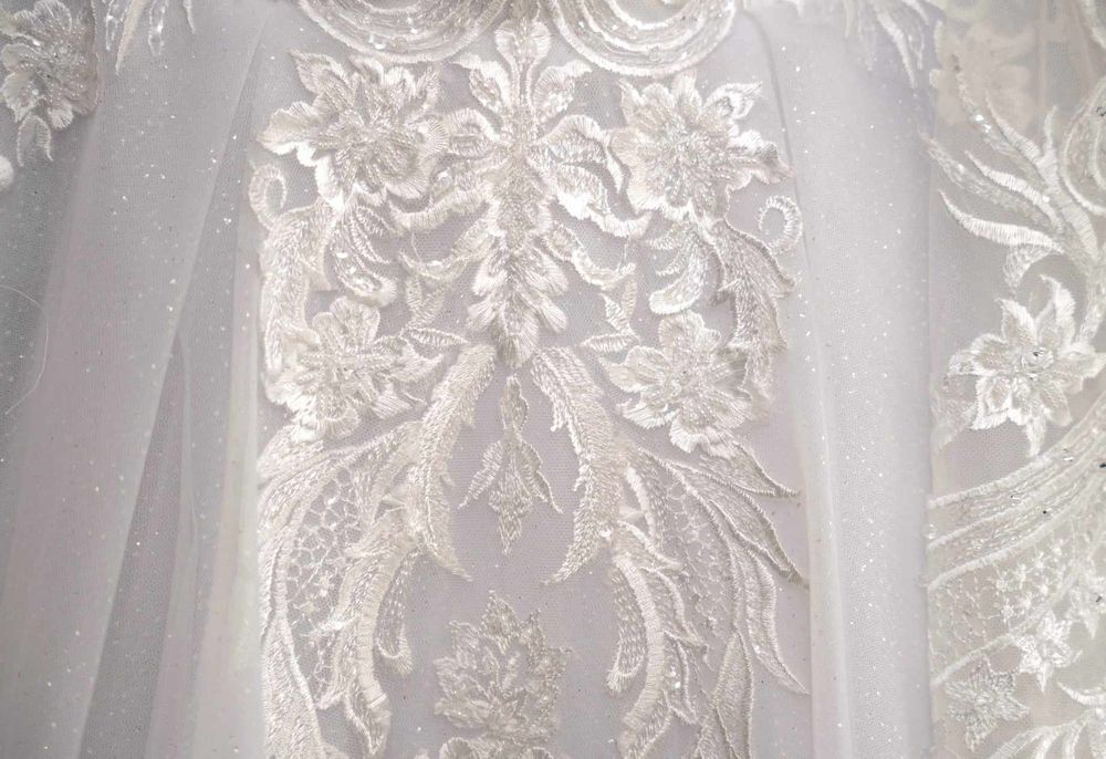 Vând rochie de mireasă