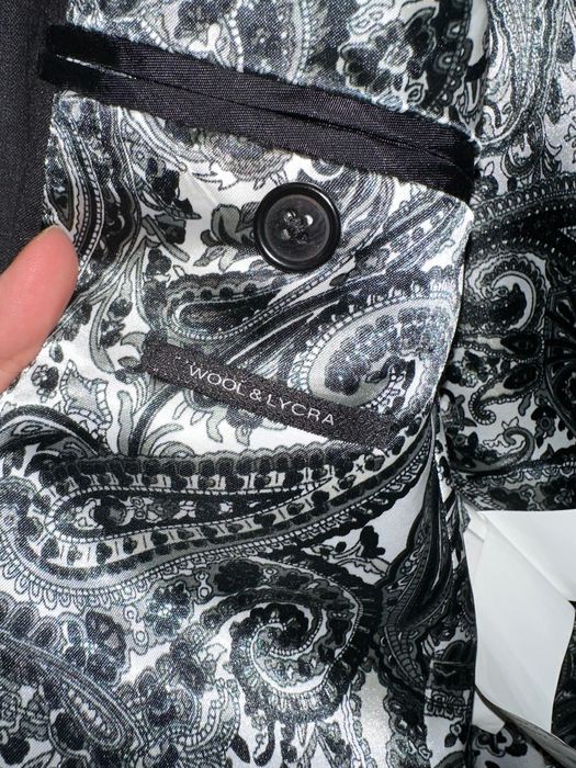Мъжки костюм slim fit
