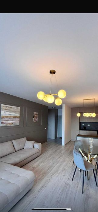 Ofer spre inchiriere apartament cu 2 camere,mobilat in Suceava.