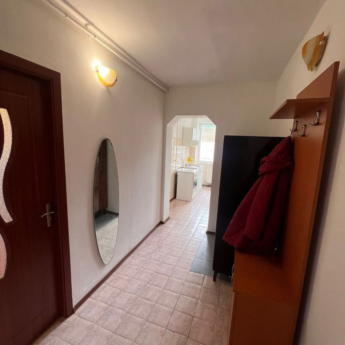 Vand apartament 2 camere